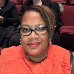 Meet your Posher, Theresa